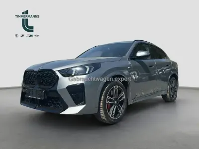 Gebraucht BMW X2 Sport Line 150 PS (110 kW) 2024 Skyscraper grau (metallic) SUV
