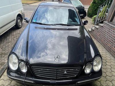 Mercedes C320