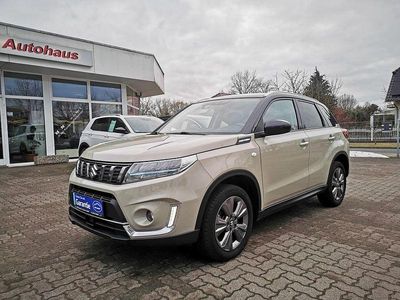 Gebraucht Suzuki Vitara Comfort+ 129 PS (94 kW) 2022 Grau SUV