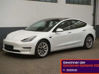 Usata Tesla Model 3 Long Range AWD 366 kW (498 CV) 2022 Bianco Berlina