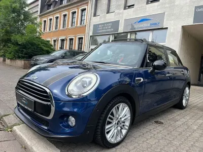 Gebraucht Mini Cooper 136 PS (100 kW) 2018 Blau Kleinwagen