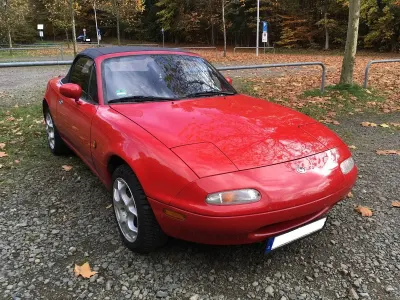 Gebraucht Mazda MX5 90 PS (66 kW) 1995 Rot Cabrio