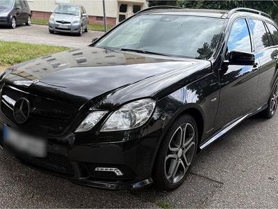 Mercedes E300