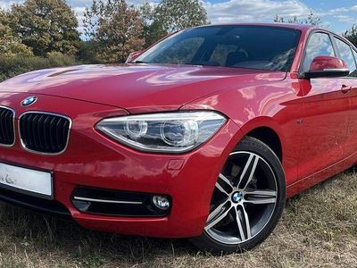 Gebraucht BMW 118 Sport Line 170 PS (125 kW) 2011 Rot Kleinwagen