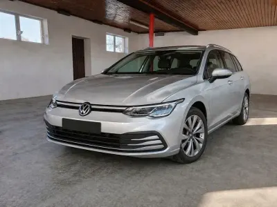 Brugt VW Golf VIII Life 116 HK (85 kW) 2024 Sølv Stationcar