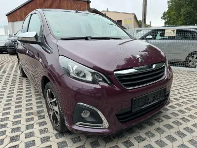 Gebraucht Peugeot 108 Allure 72 PS (52 kW) 2018 Violet Kleinwagen