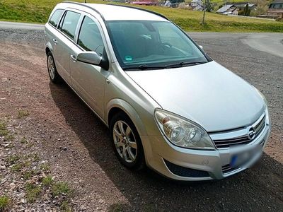 Usata Opel Astra 110 CV (80 kW) 2007 Argento Station wagon