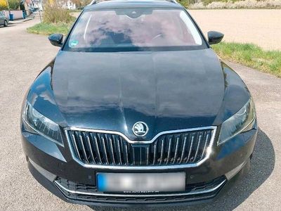 Gebraucht Skoda Superb 150 PS (110 kW) 2016 Schwarz Kombi