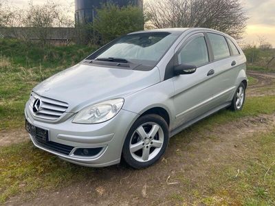 gebraucht Mercedes B170 Automatik Tüv neu Allwetterreifen Klima AHK