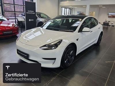 Weiß Gebraucht 2021 Tesla Model 3 RWD Limousine | 28.100 € (Fairer Preis)