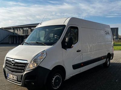 Second-hand Opel Movano 163 CP (119 kW) 2018 Alb Monovolum