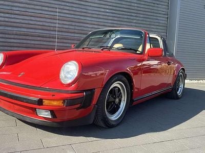 Gebraucht Porsche 911 Carrera Cabriolet 207 PS (152 kW) 1984 Indsichrot Cabrio