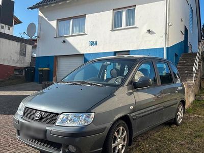 Gebraucht Hyundai Matrix 110 PS (80 kW) 2009 Grau Van / Kleinbus