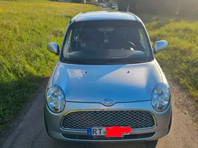 Gebraucht Daihatsu Trevis 58 PS (42 kW) 2009 Silber Kleinwagen