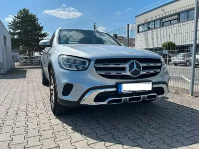 Gebraucht Mercedes GLC220 194 PS (142 kW) 2021 Silber SUV