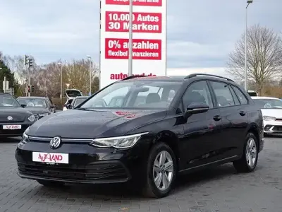 Gebraucht VW Golf VIII Life 116 PS (85 kW) 2022 Schwarz Kombi