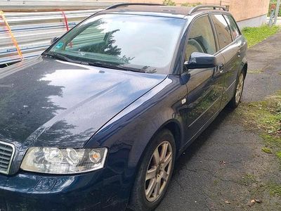 Second-hand Audi A4 130 CP (95 kW) 2004 Albastru Break