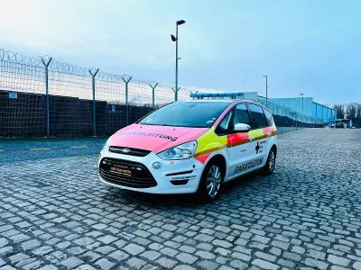 Używany Ford S-MAX S 163 KM (119 kW) 2014 Biały Minivan