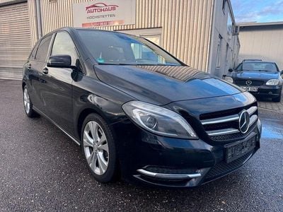 Second-hand Mercedes B220 170 CP (125 kW) 2013 Negru Monovolum