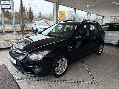 Schwarz Gebraucht 2011 Hyundai i30 Kombi | 3.690 € (Teuer)