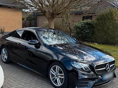 Gebraucht Mercedes E200 AMG line 184 PS (135 kW) 2018 Schwarz Coupé
