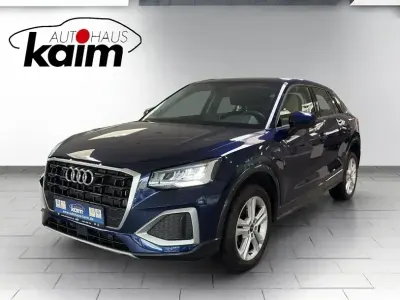 Używany Audi Q2 Advanced 150 KM (110 kW) 2024 Niebieski SUV
