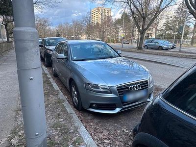 Gebraucht Audi A4 140 PS (102 kW) 2010 Silber Kombi