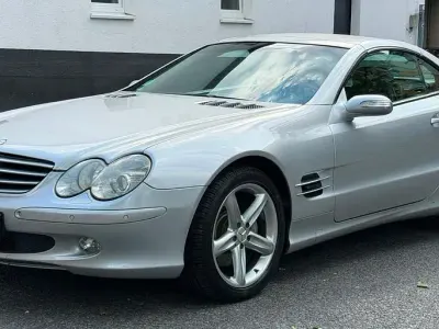 Gebraucht Mercedes SL500 306 PS (225 kW) 2004 Silber Cabrio