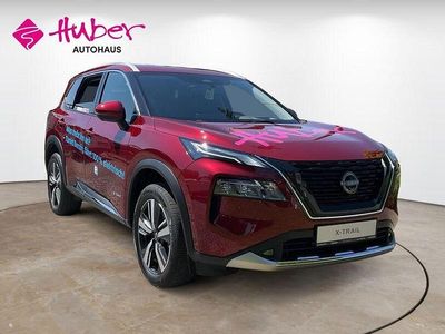 Rot Neu 2025 Nissan X-Trail Tekna SUV | 41.690 €