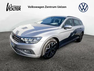 Gebraucht VW Passat Business 200 PS (147 kW) 2022 Pyrit silber Kombi
