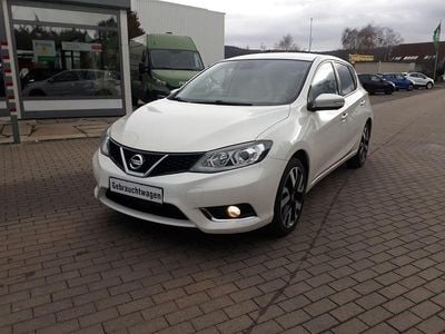 Weiß Gebraucht 2018 Nissan Pulsar Tekna Limousine | 11.800 € (Etwas zu teuer)