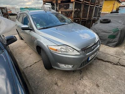 gebraucht Ford Mondeo 2009 tdci zweite Hand ca 320000 km