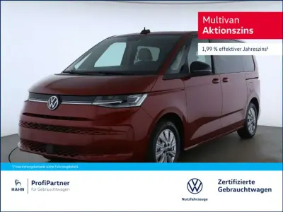 Używany VW T7 Style 245 KM (180 kW) 2025 Czerwony Van