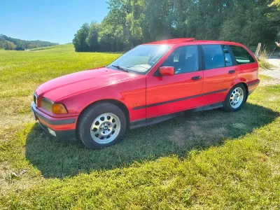 Gebraucht BMW 316 101 PS (74 kW) 1997 Rot Kombi