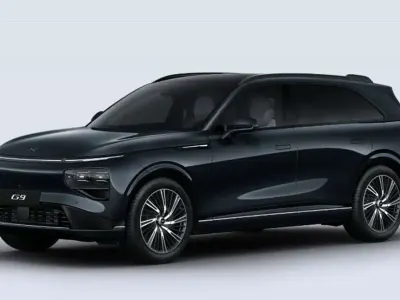 Neu XPENG G9 422 kW (575 PS) 2026 Schwarz SUV