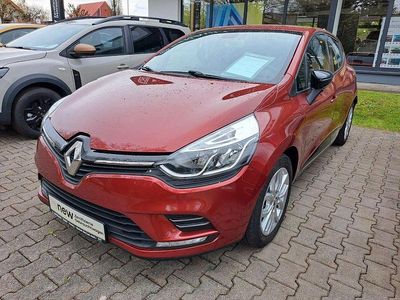 Gebraucht Renault Clio IV Collection 90 PS (66 kW) 2019 Rot Limousine