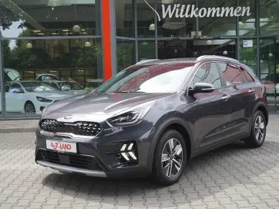 Gebraucht Kia Niro Spirit 141 PS (103 kW) 2021 Weiß SUV