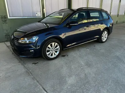 Gebraucht VW Golf VII Comfortline 122 PS (89 kW) 2014 Blau Kombi