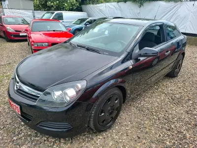 Gebraucht Opel Astra GTC 90 PS (66 kW) 2006 Schwarz Coupé