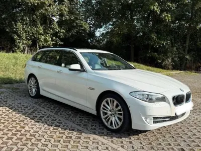 Gebraucht BMW 520 2009 Weiß Kombi