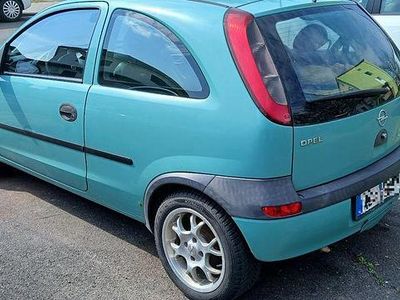 Gebraucht Opel Corsa 75 PS (55 kW) 2001 Grün Kleinwagen