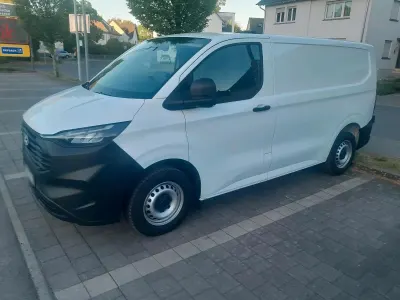 Używany Ford Transit Custom 170 KM (125 kW) 2024 Biały Minivan