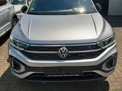 Gebraucht VW T-Roc R-line 150 PS (110 kW) 2025 Silber SUV