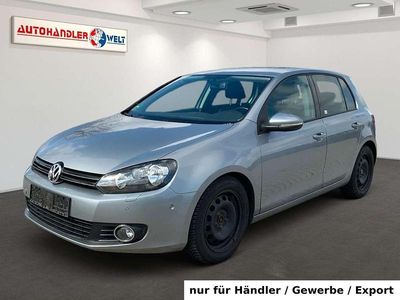 Gebraucht VW Golf VI Team 122 PS (89 kW) 2011 Silber Kleinwagen
