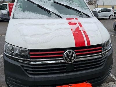 Gebraucht VW Caravelle 150 PS (110 kW) 2020 Weiß Van / Kleinbus