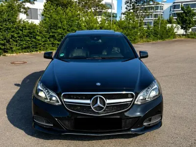 Gebraucht Mercedes E250 Avantgarde 204 PS (150 kW) 2014 Schwarz Limousine