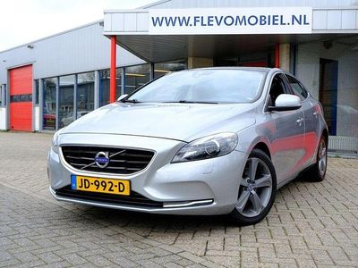 Gebraucht Volvo V40 152 PS (111 kW) 2016 Grau Limousine