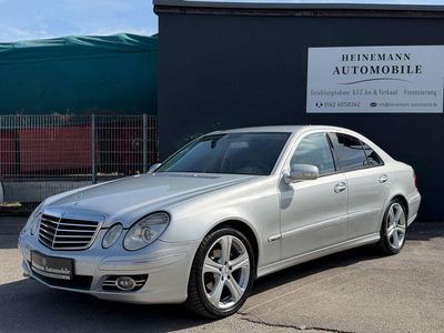 Usata Mercedes E320 Avantgarde 224 CV (164 kW) 2006 Argento Berlina