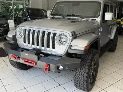 Gebraucht Jeep Wrangler Sahara 200 PS (147 kW) 2021 Silber SUV