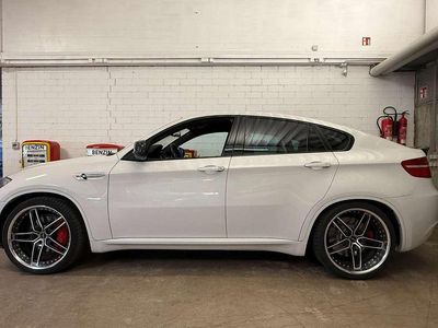 Gebraucht BMW X6 M 555 PS (408 kW) 2010 Weiß SUV